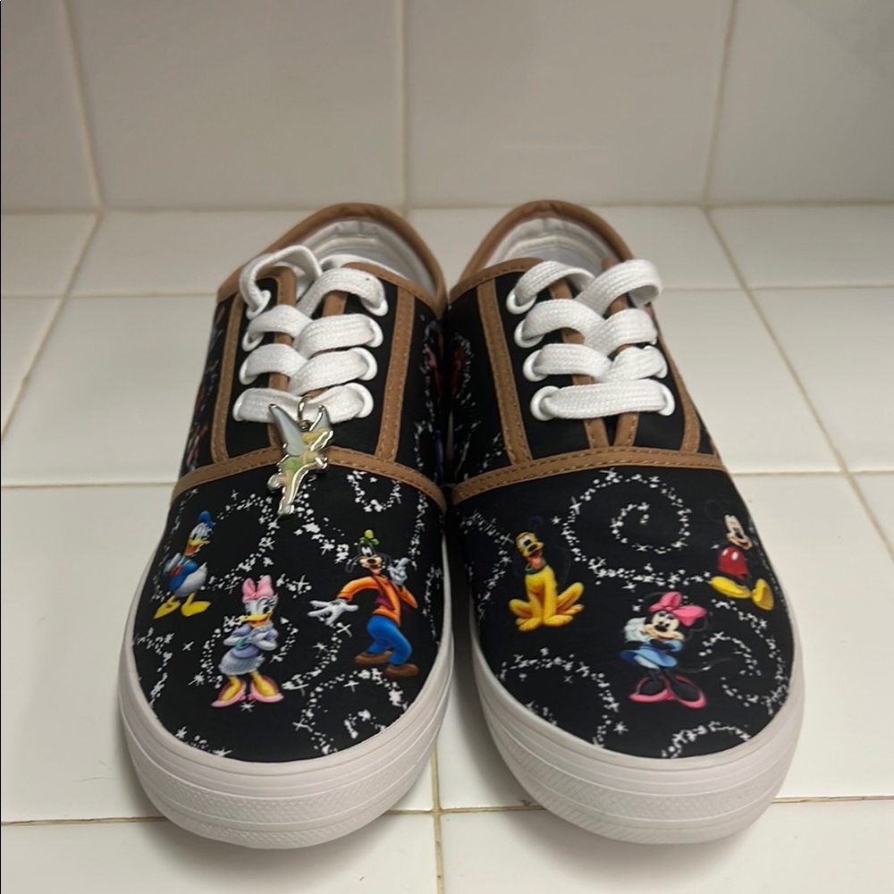 Women’s Disney Magic The Bradford Exchange Disney Art - Picture 5 of 13